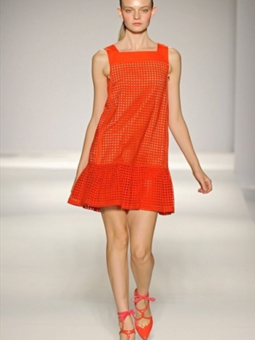 Max Mara Sportmax Red Eyelet Ruffle Mini Dress Size 4 Vintage Runway